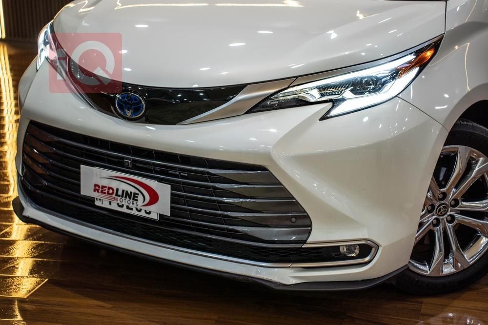 Toyota Sienna
